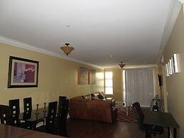 2 Bed 2 Bath in Studio City