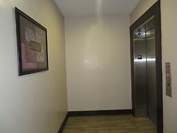 2 Bed 2 Bath in Studio City