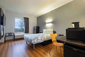 Motel 6 Texas City, TX - I-45 South