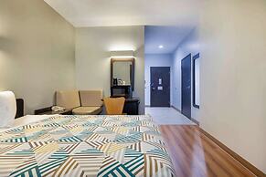 Motel 6 Texas City, TX - I-45 South