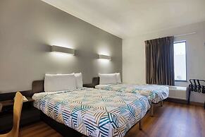 Motel 6 Texas City, TX - I-45 South