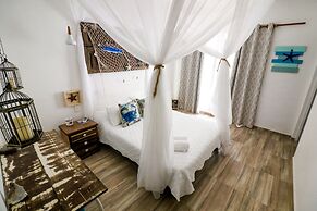 Namaste Beach Club & Hotel