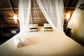 Namaste Beach Club & Hotel