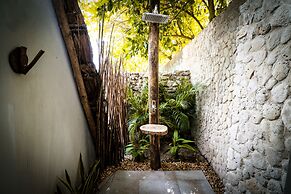 Namaste Beach Club & Hotel