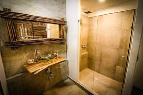 Namaste Beach Club & Hotel