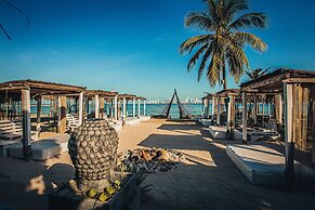 Namaste Beach Club & Hotel