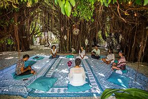 Namaste Beach Club & Hotel