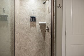 Luxury At The Ledges