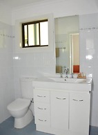 Leanda Lei - Lord Howe Island