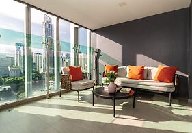 Solitaire Bangkok Sukhumvit 11