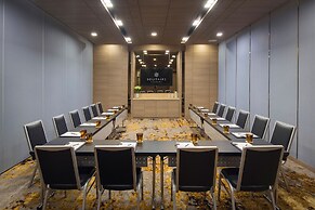 Solitaire Bangkok Sukhumvit 11