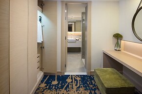 Solitaire Bangkok Sukhumvit 11