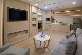 Solitaire Bangkok Sukhumvit 11