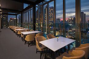 Solitaire Bangkok Sukhumvit 11