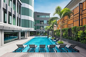 Solitaire Bangkok Sukhumvit 11