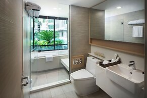 Solitaire Bangkok Sukhumvit 11