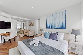 Burleigh Beach Tower