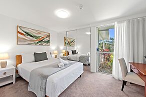 Burleigh Beach Tower