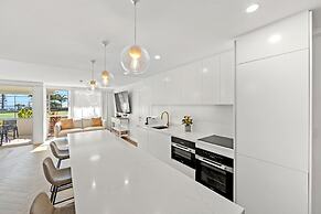 Burleigh Beach Tower