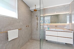 Burleigh Beach Tower