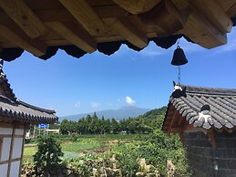 Canopus Resort Pension