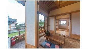 Canopus Resort Pension