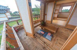 Canopus Resort Pension