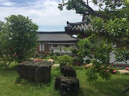 Canopus Resort Pension