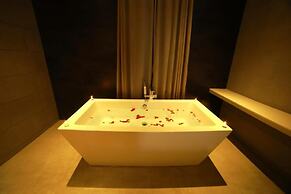 Broad Bean Resort & Spa