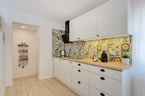 Lion Apartments - La Playa