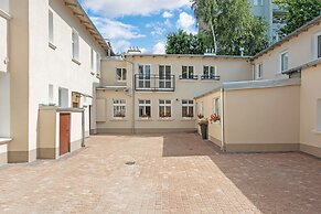 Lion Apartments - La Playa