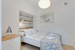 Lion Apartments - La Playa