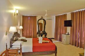 Tembo Palace Hotel