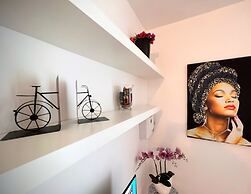 Red Hotel Riviera Suite & Lake