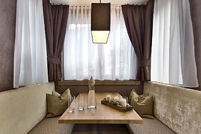 PETE - Alpine Boutique Hotel