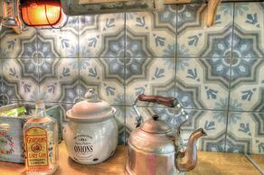 Lavender Circus Hostel