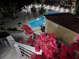 Yanna Studios & Apartments