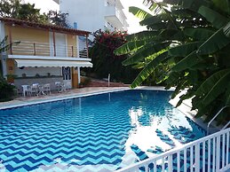 Yanna Studios & Apartments