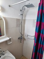 Yanna Studios & Apartments