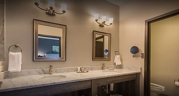 Valhalla Resort Hotel