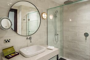 DoubleTree by Hilton Wellington