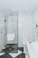 DoubleTree by Hilton Wellington