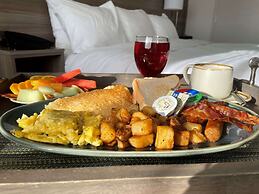 Radisson Kingswood Hotel & Suites, Fredericton, NB