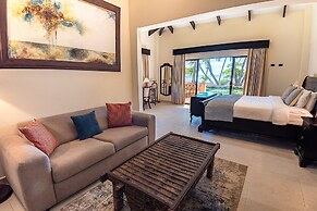 Sunset Del Mar Resort