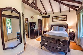 Sunset Del Mar Resort