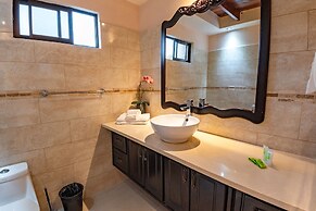 Sunset Del Mar Resort