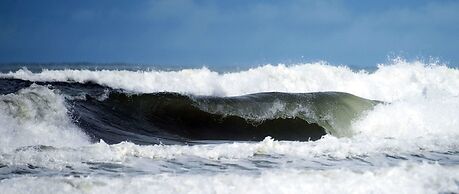 Sunset Del Mar Resort