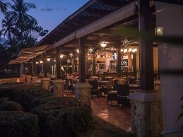 Sunset Del Mar Resort