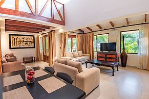 Sunset Del Mar Resort