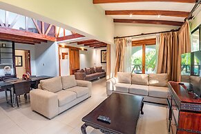 Sunset Del Mar Resort